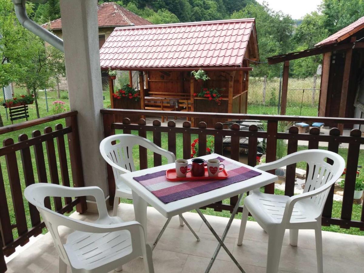 Domacinstvo Ubovic Villa Sipovo ภายนอก รูปภาพ