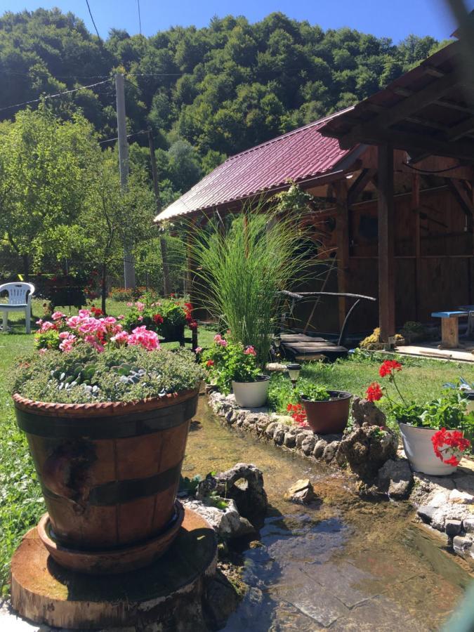 Domacinstvo Ubovic Villa Sipovo ภายนอก รูปภาพ