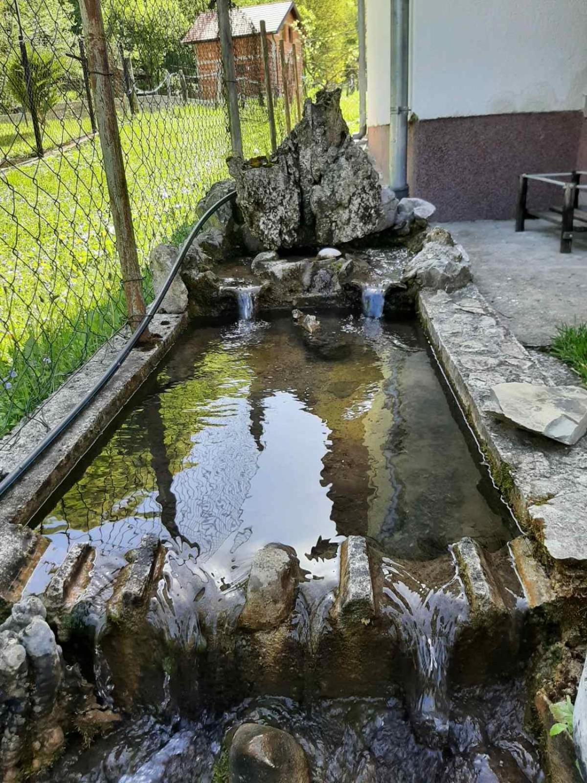 Domacinstvo Ubovic Villa Sipovo ภายนอก รูปภาพ